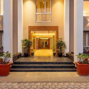 Hotel Seasons- A Boutique